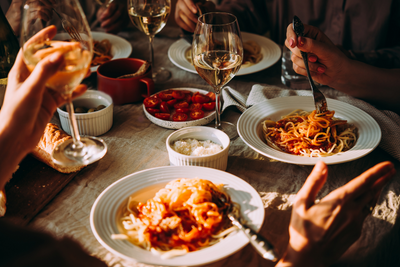 CARBOIDRATI A CENA: FANNO MALE? SFATIAMO I MITI